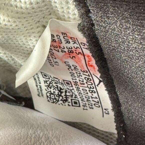 Air Jordan Retro 11 GS DMP Womens Size 7.5 (6Y) 'Gratitude' Sneakers 378038-170 - Picture 8 of 9